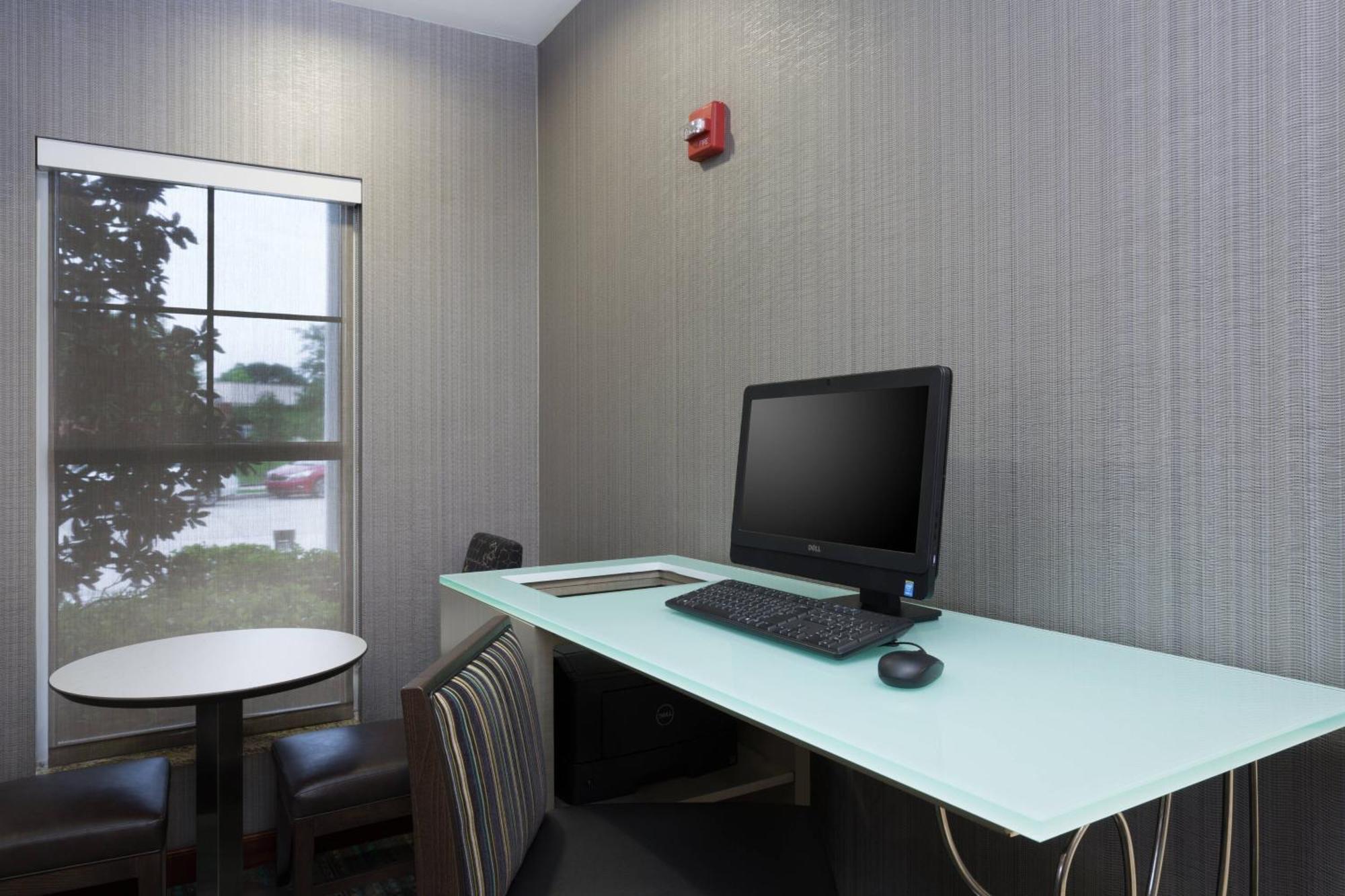 Residence Inn By Marriott Baton Rouge Near Lsu Exterior photo
