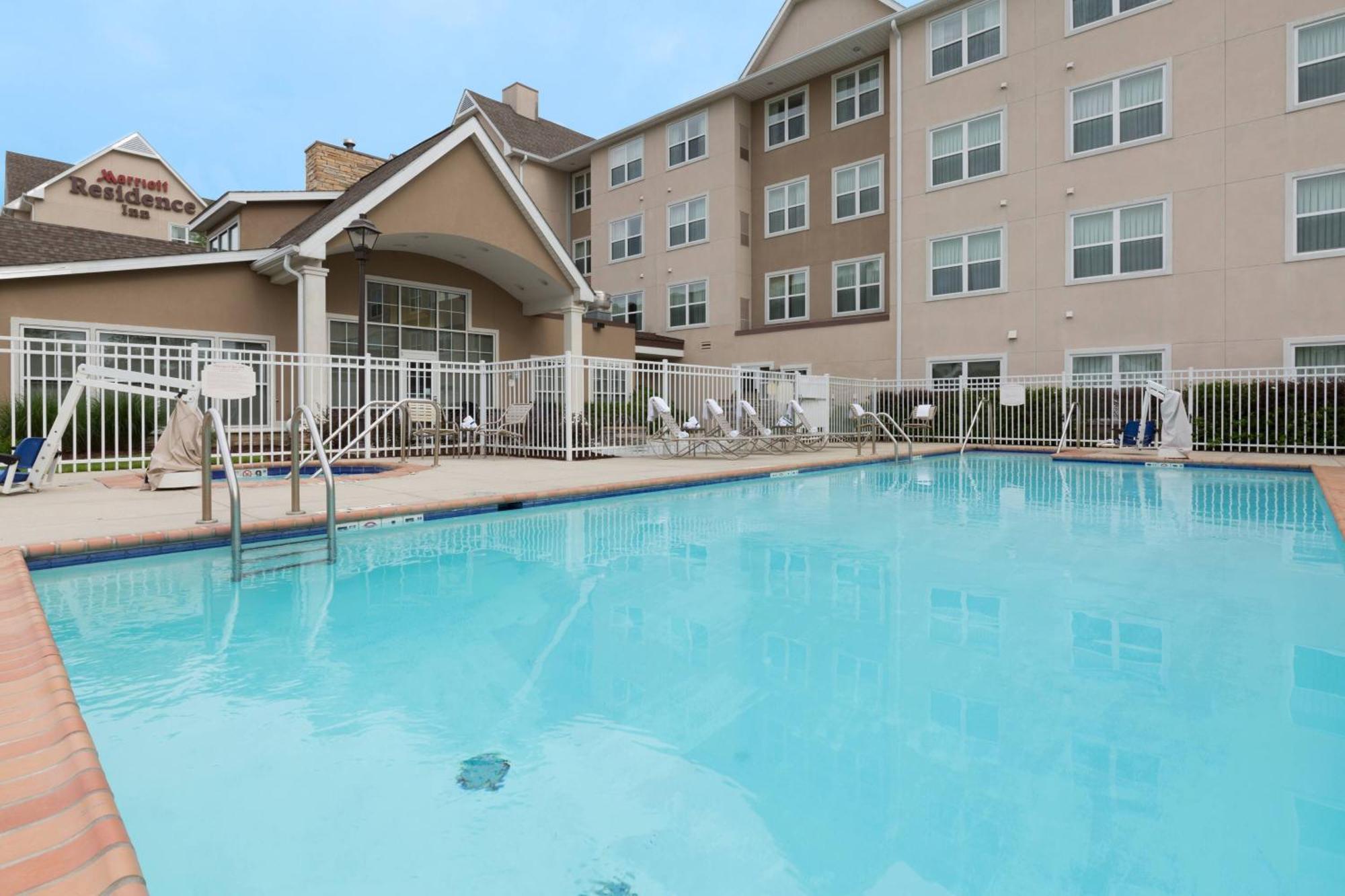 Residence Inn By Marriott Baton Rouge Near Lsu Exterior photo